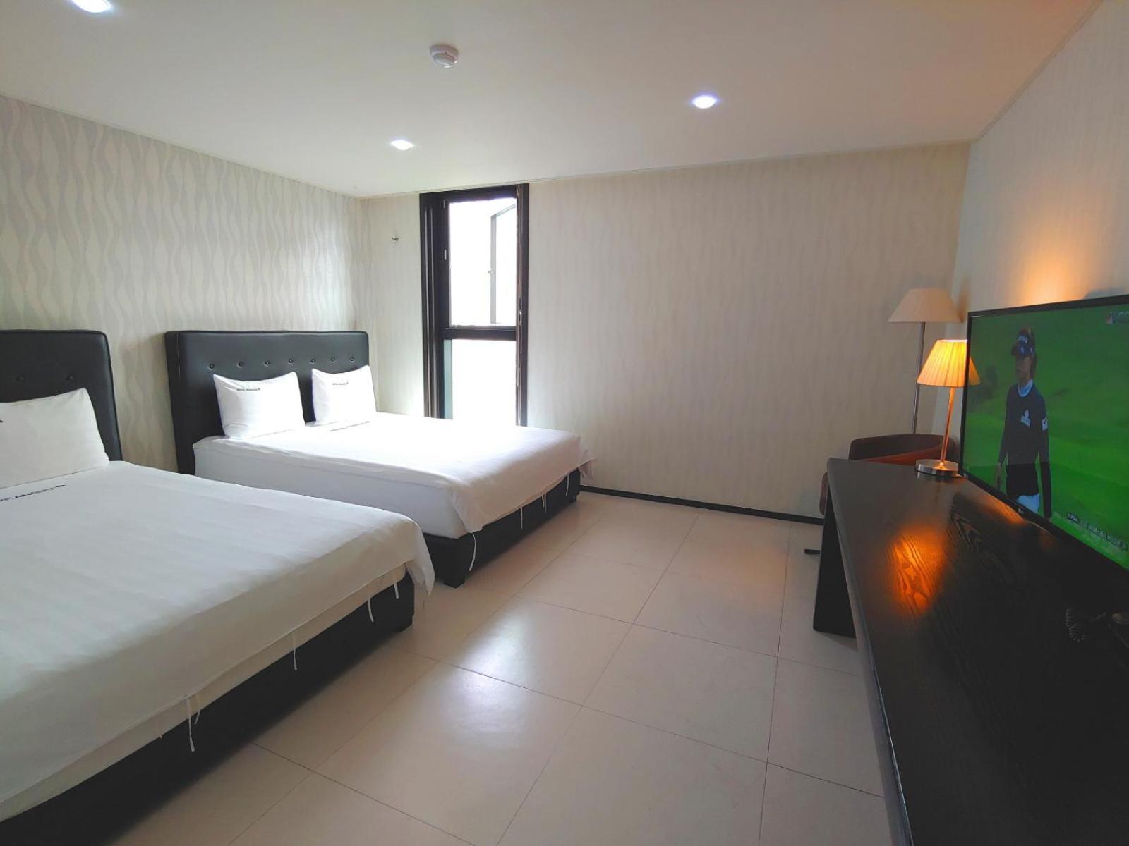 Hotel Rhangju Согвипхо Экстерьер фото