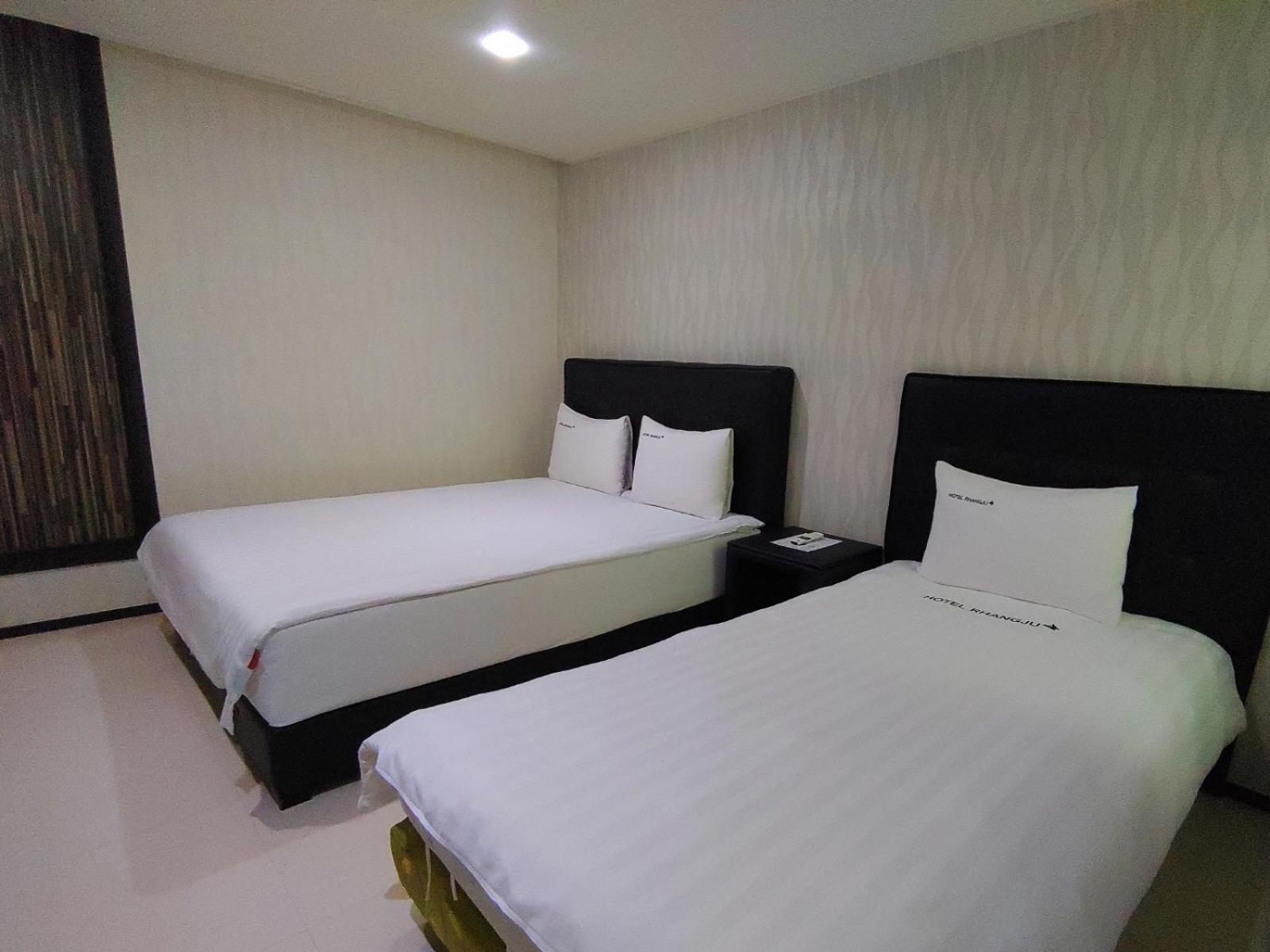 Hotel Rhangju Согвипхо Экстерьер фото