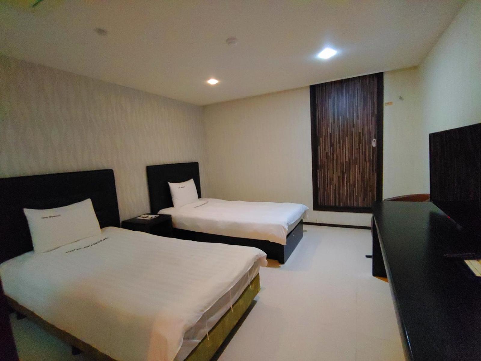 Hotel Rhangju Согвипхо Экстерьер фото
