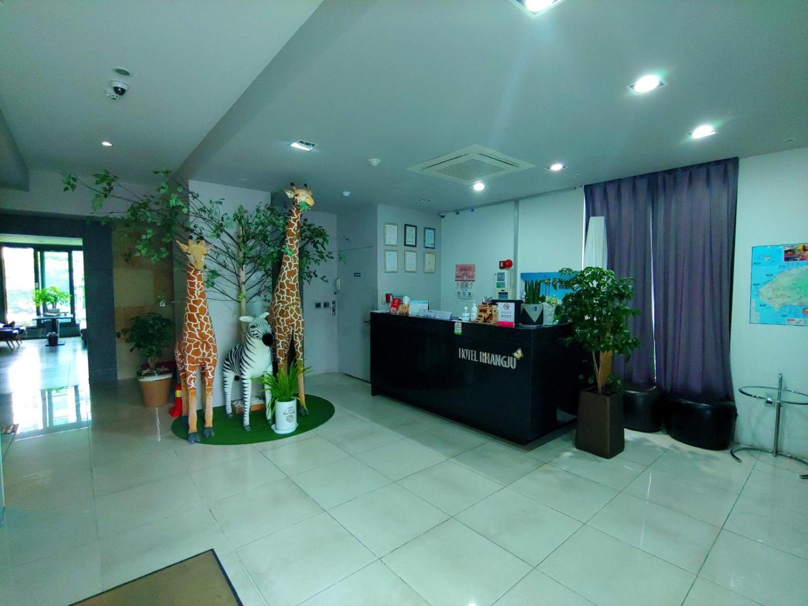 Hotel Rhangju Согвипхо Экстерьер фото